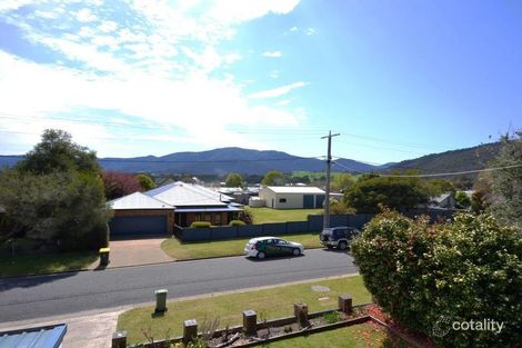 Property photo of 32 Freeburgh Avenue Mount Beauty VIC 3699