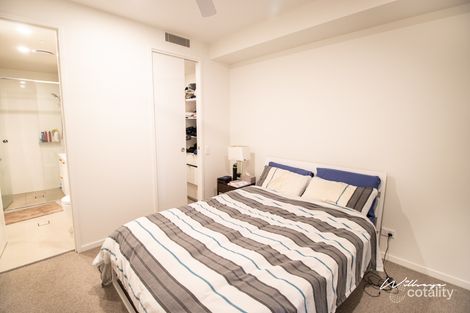 Property photo of 203/18 Duke Street Kangaroo Point QLD 4169