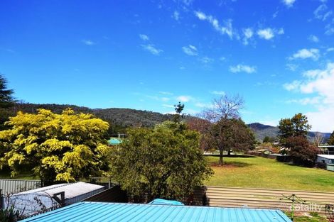 Property photo of 32 Freeburgh Avenue Mount Beauty VIC 3699