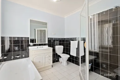 Property photo of 29 Cormorant Place Berkeley NSW 2506