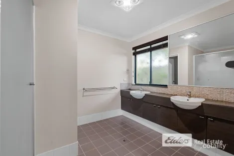 Property photo of 23 Denison Link Millbridge WA 6232