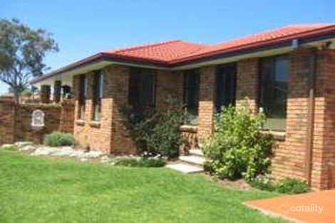 Property photo of 56 Dibar Drive Hillvue NSW 2340