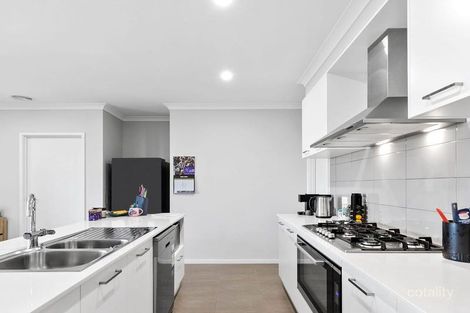 Property photo of 59 Willoby Drive Alfredton VIC 3350