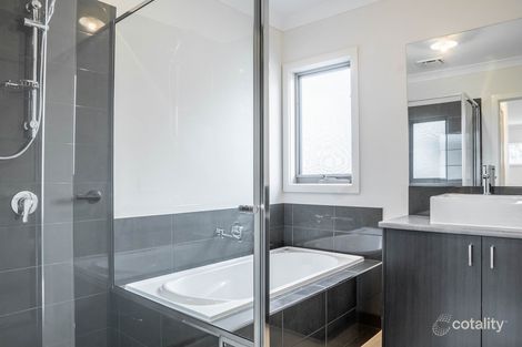 Property photo of 24A Biscay Grove Lyndhurst VIC 3975