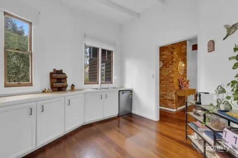 Property photo of 7 Mackie Road Roleystone WA 6111