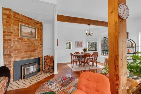 Property photo of 7 Mackie Road Roleystone WA 6111