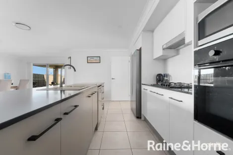 Property photo of 22 Enfield Avenue Caerleon NSW 2850