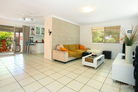 Property photo of 11 Flinders Avenue Molendinar QLD 4214