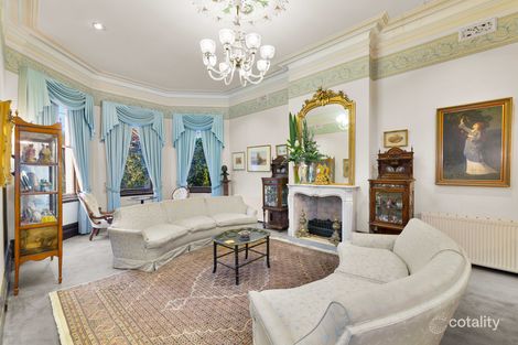 Property photo of 2 South Road Brighton VIC 3186