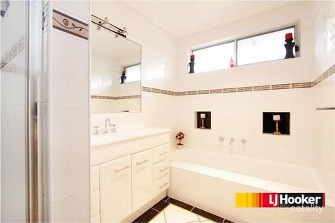 Property photo of 2 Coolibah Place Keysborough VIC 3173