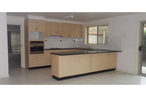 Property photo of 16 Osland Court Whittlesea VIC 3757