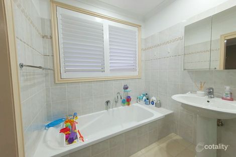 Property photo of 23 Village Way Maribyrnong VIC 3032