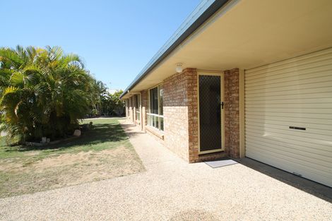 1/24 Beak St, New Auckland, QLD 4680