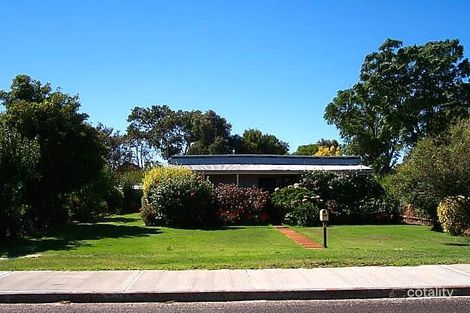 4 Peet St, Harvey, WA 6220