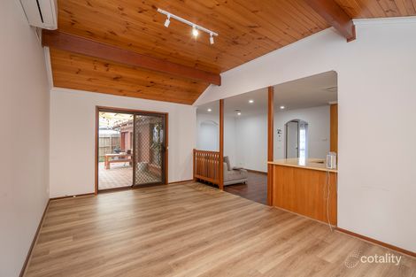 Property photo of 20 Tintaldra Drive Taylors Lakes VIC 3038