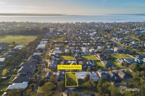 Property photo of 27 Peninsula View Cowes VIC 3922