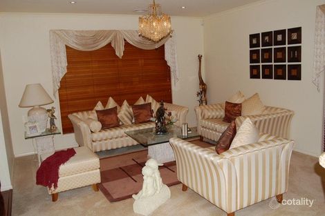 Property photo of 12 Tarcoola Drive Burnside VIC 3023