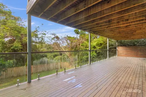 Property photo of 2 Elm Place Banora Point NSW 2486