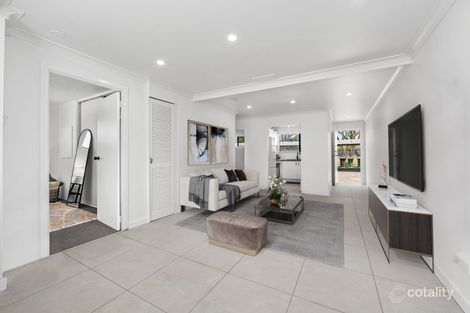 Property photo of 1/46 Oceanic Drive Mermaid Waters QLD 4218