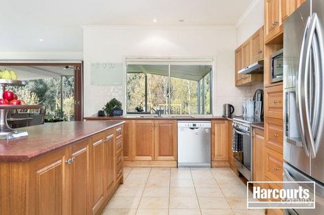 Property photo of 18 Valley Drive Beaconsfield Upper VIC 3808