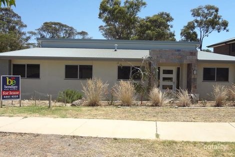 4 Sanctuary Bvd, Maiden Gully, VIC 3551