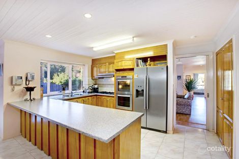 Property photo of 11 Bentley Court Warranwood VIC 3134