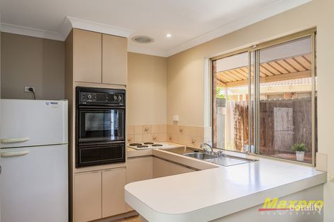 Property photo of 22 Davesia Mews Ferndale WA 6148