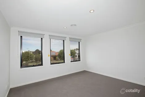 Property photo of 20B Watson Avenue Belmont VIC 3216