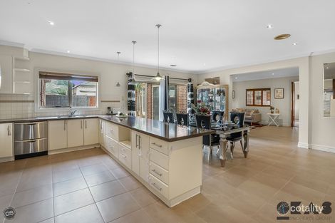 Property photo of 12 Transit Place Tarneit VIC 3029