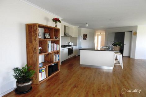 Property photo of 12 Speechley Court Sale VIC 3850
