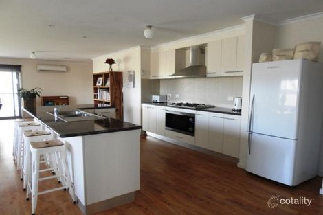 Property photo of 12 Speechley Court Sale VIC 3850