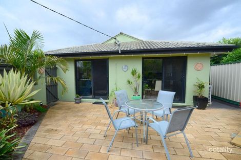 32 Watkin Ave, Woy Woy, NSW 2256