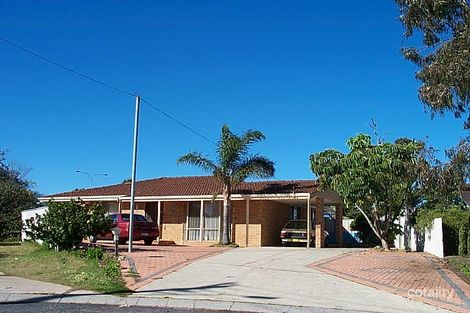 15 Lulworth Pl, Marangaroo, WA 6064