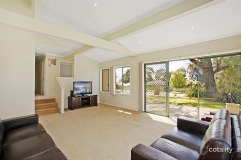 Property photo of 2 Sturt Place Camden South NSW 2570