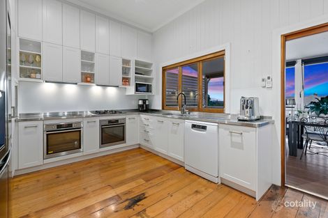 Property photo of 55 Morehead Avenue Norman Park QLD 4170