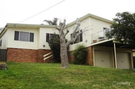 51 Brentor St, Belmont North, NSW 2280