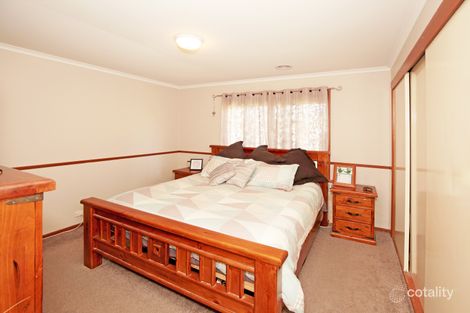 Property photo of 64 Undurra Drive Glenfield Park NSW 2650