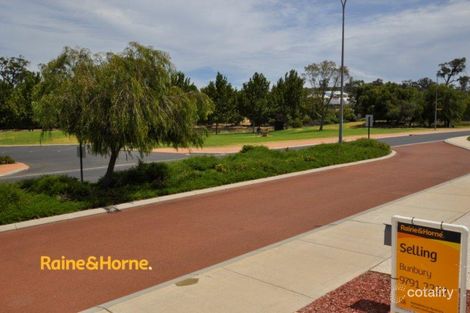 99 Maidment Pde, Dalyellup, WA 6230