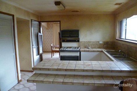 Property photo of 1 Oak Avenue Traralgon VIC 3844