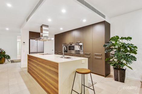 Property photo of 2/175 Bradman Avenue Maroochydore QLD 4558