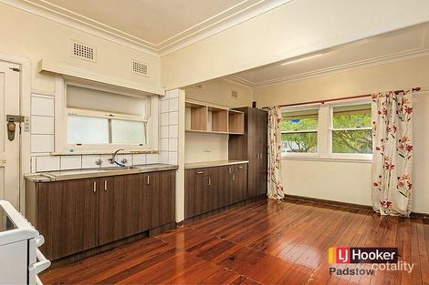 Property photo of 21 Rowland Street Revesby NSW 2212