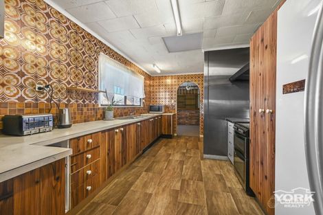 Property photo of 518 Greenwattle Street Newtown QLD 4350