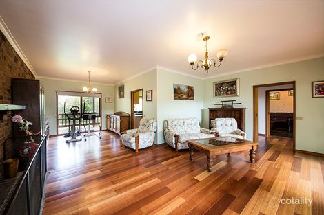 Property photo of 2 Austin Road Somerville VIC 3912