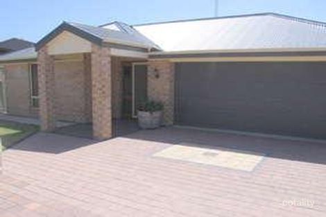 8 Bayview Cres, Corny Point, SA 5575