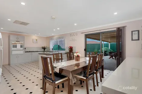 Property photo of 6 Cale Court Craigmore SA 5114