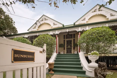 Property photo of 18 Norman Parade Clayfield QLD 4011
