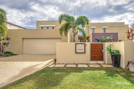 Property photo of 8 Braemer Court Benowa QLD 4217