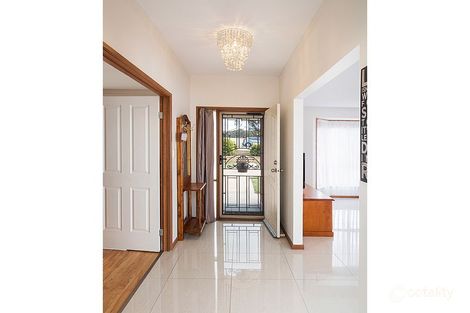 Property photo of 30 Bremer Road Murray Bridge SA 5253
