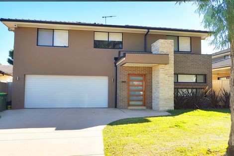 1 Finschhafen St, Holsworthy, NSW 2173