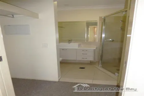 Property photo of 30 Harley Street Labrador QLD 4215